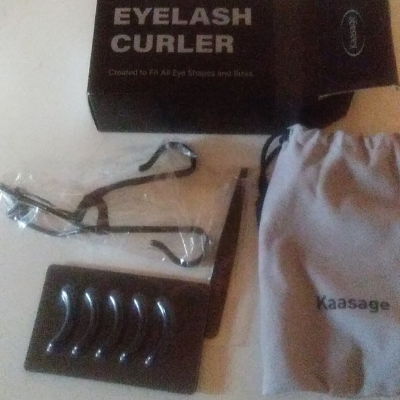 Kaasage Eye lash curler - Picture 2 of 5